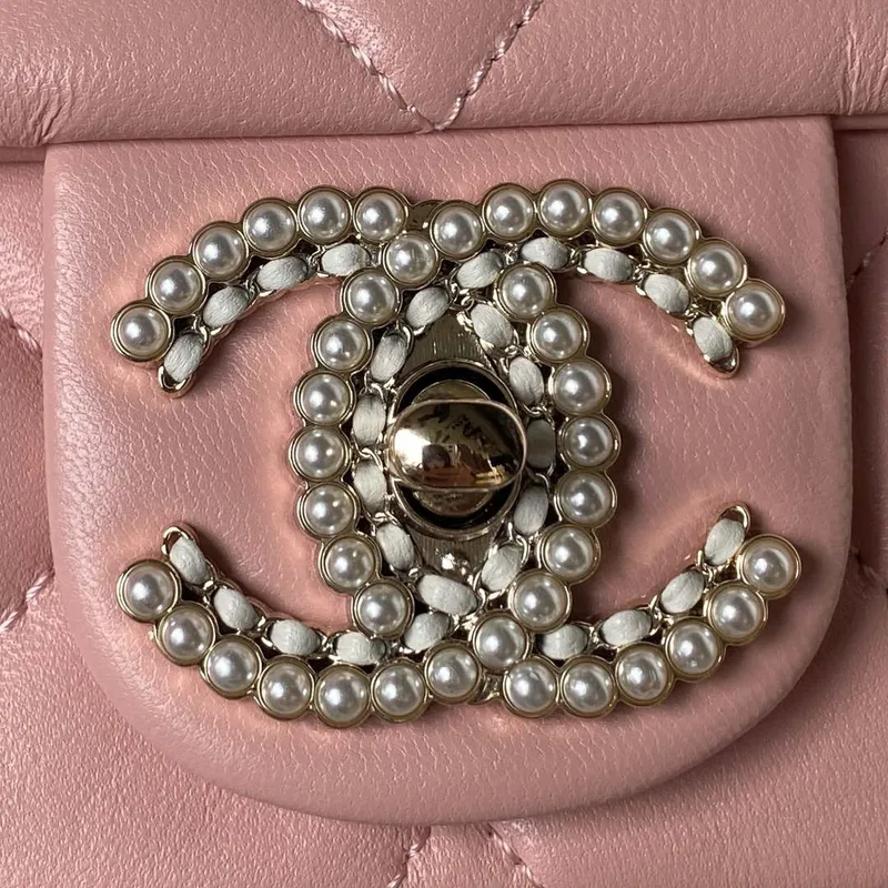 Chanel AS3791 Flap Bag Lambskin Pink