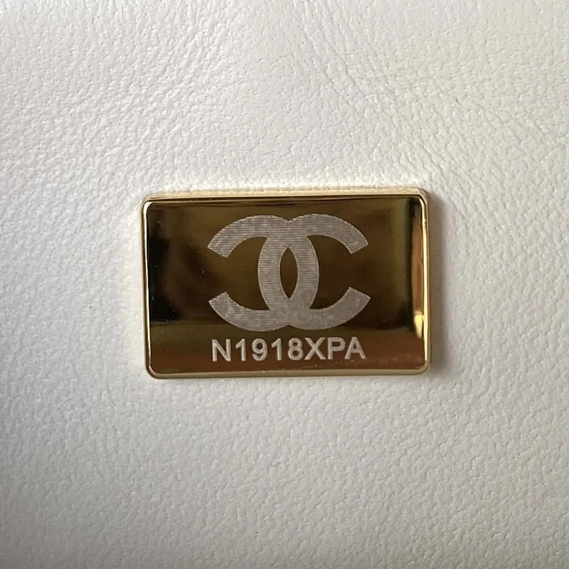 Chanel AS3970 Flap Bag with top handle Lambskin gold tone metal White