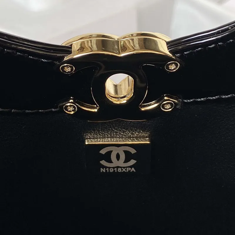 Chanel AS4133 mini Bi color Chain patent leather Bag White