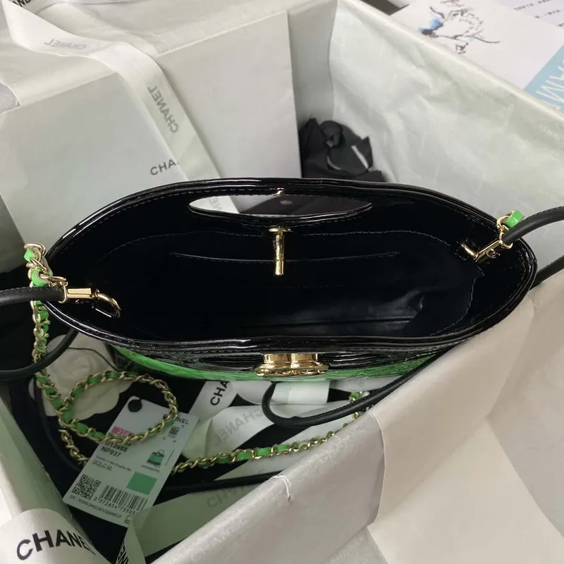 Chanel AS4133 mini Bi color Chain patent leather Bag Green