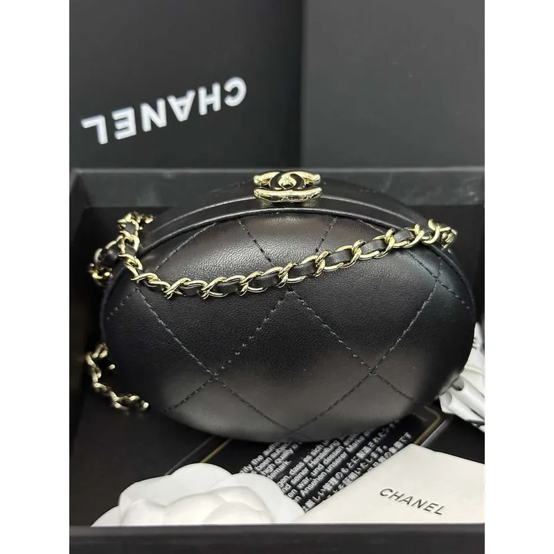 Chanel AP3252 Clutch With Chain Lambskin Black