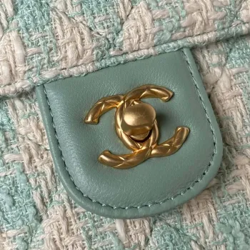 Chanel AS3973 Small Vanity Case Tweed Lambskin & Gold Metal Green & White