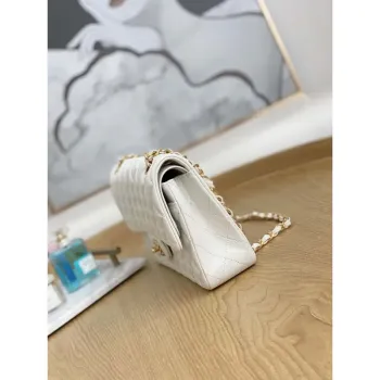 Chanel A01112 Flap Handbag Classic Grained shiny Calfskin White Gold