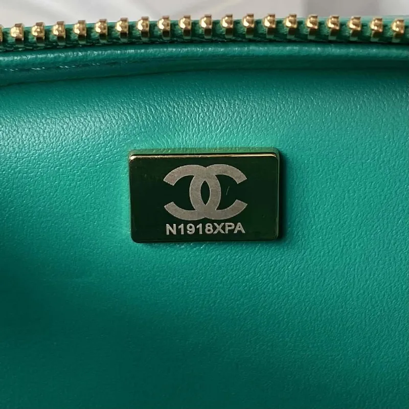 Chanel AS3384 Backpack Chain bag lambskin Green