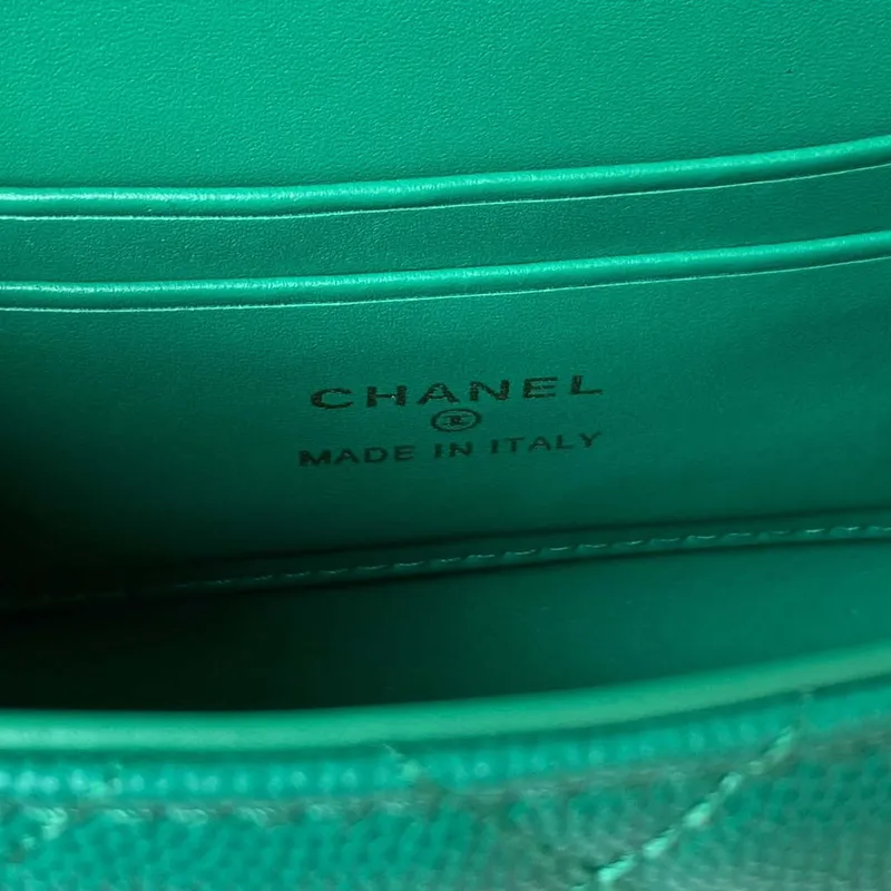 Chanel AP3237 Clutch with chain Grained Shiny Calfskin Gold With Handle Bag Green