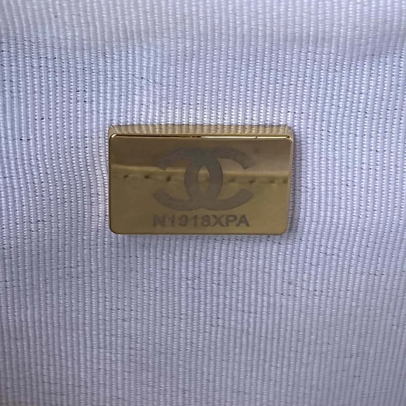 Chanel AS3562 Ssmall Hobo Handbag Lambskin White