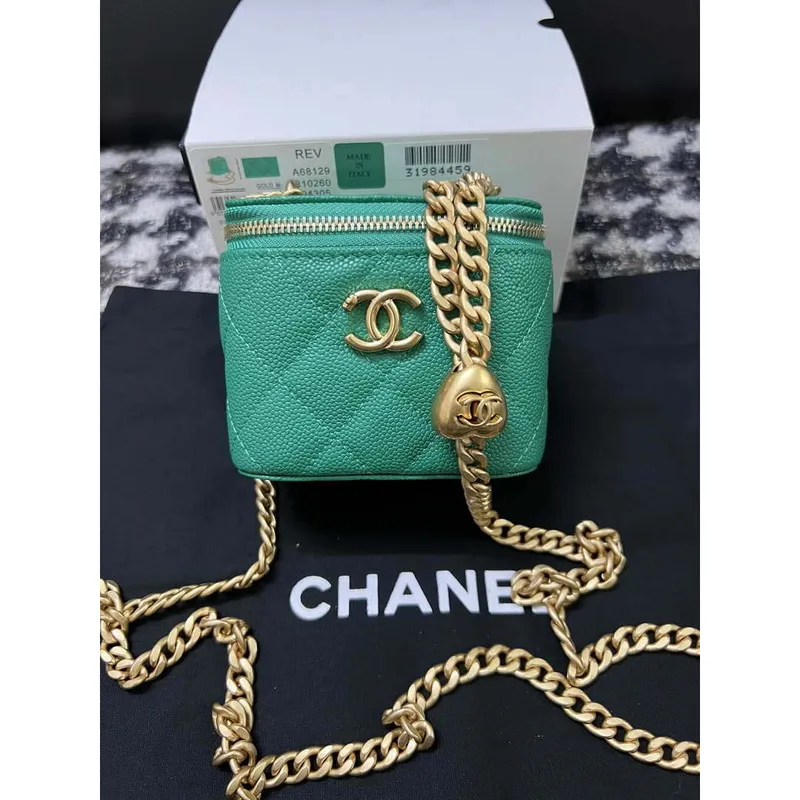 Chanel AP3203 Clutch With Chain Grained Calfskin Green