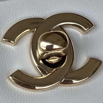 Chanel AS3331 Small Flap 19cm Bag White Lambskin Gold