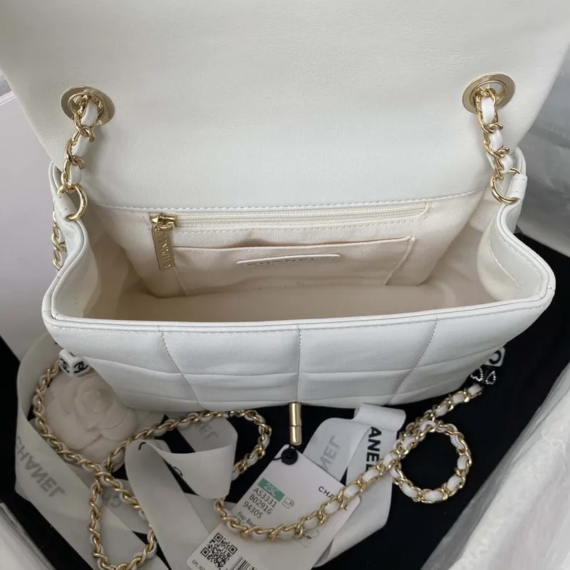 Chanel AS3331 Small Flap 19cm Bag White Lambskin Gold