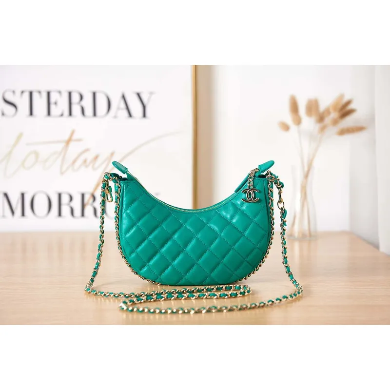 Chanel AS3917 Clutch With Chain Lambskin & Shiny Light Gold Metal Green