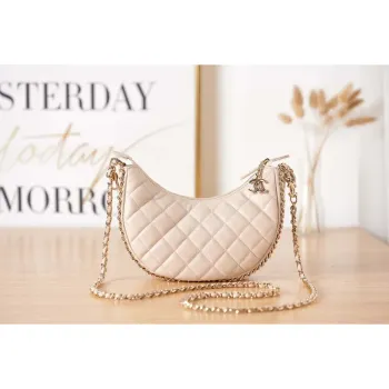Chanel AS3917 Clutch With Chain Lambskin & Shiny Light Gold Metal Ecru