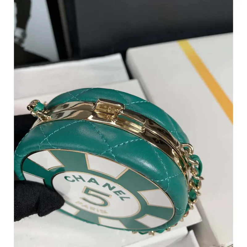 Chanel Ap3704 Clutch  With Chain Lambskin Enamel & Gold Tone Metal Green & White