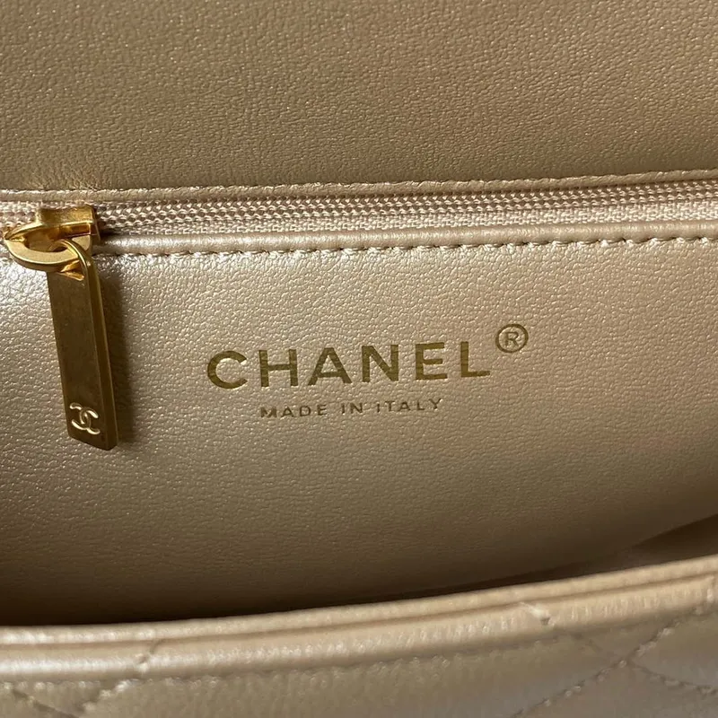 Chanel AS3921 Flap Chain Bag Gold Lambskin Gold