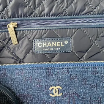 Chanel 22 Handbag Silver Tone Metal Canvas AS3260 Blue denim