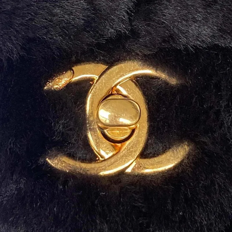 Chanel AS3498 Flap Bag Shearling Black