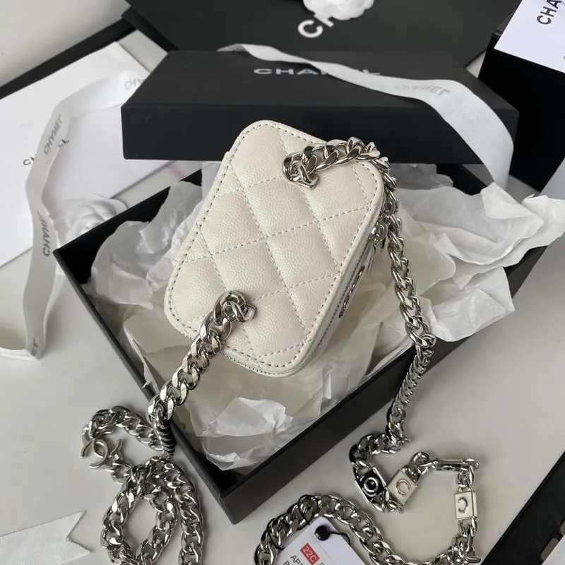 Chanel AP2718 Small Vanity With Chain Calfskin White