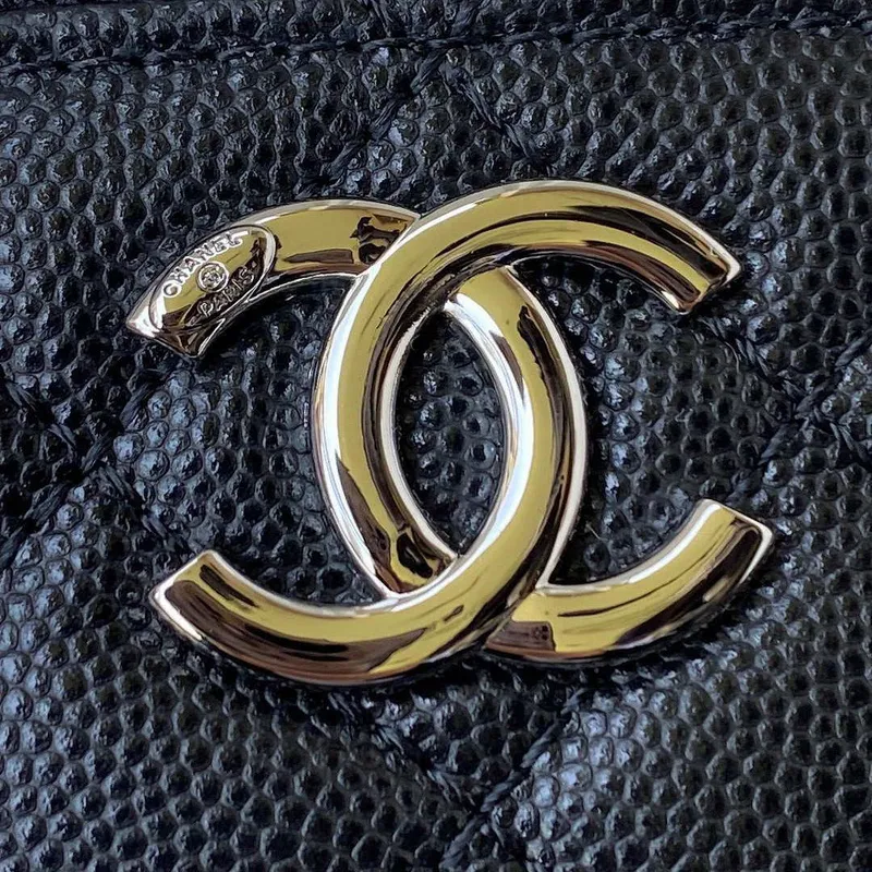 Chanel AP2718 Small Vanity With Chain Calfskin Black