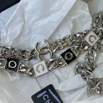 Chanel AP2718 Small Vanity With Chain Calfskin Black