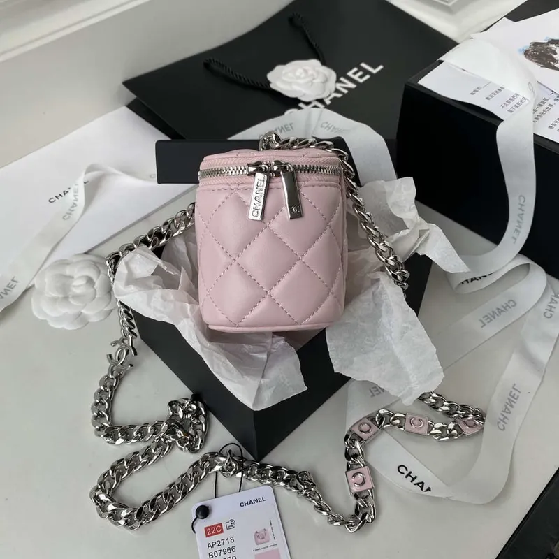 Chanel AP2718 Small Vanity With Chain Pink Lambskin