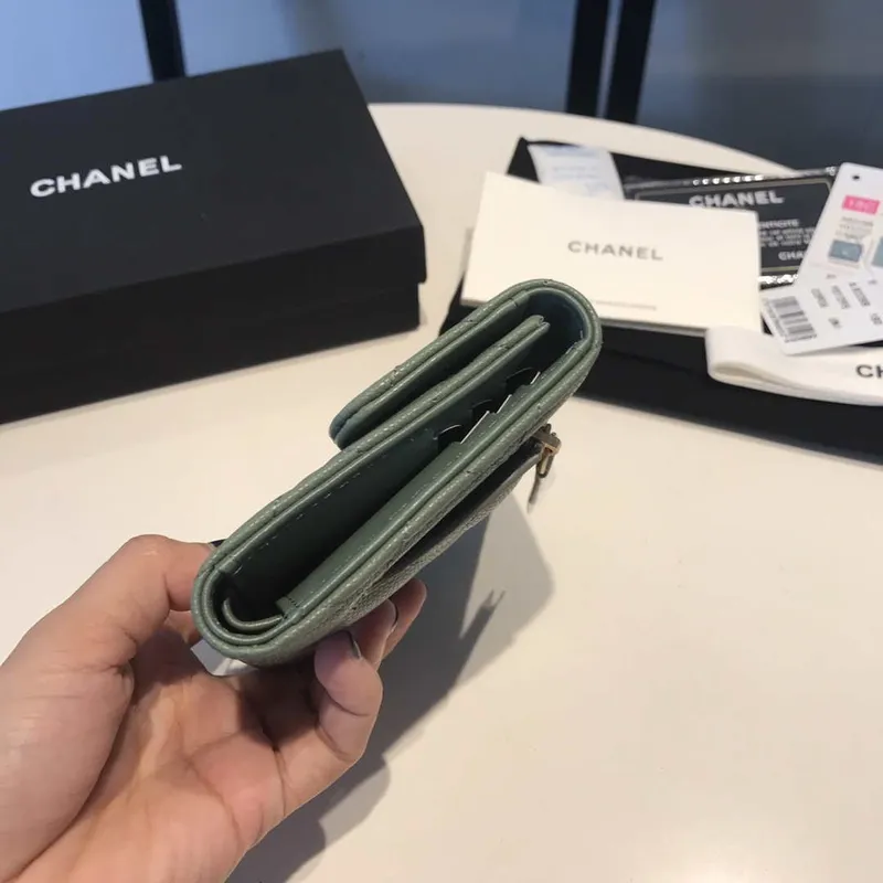 Chanel AP0231 Classic Small FLAP Wallet Calfskin Green Gold