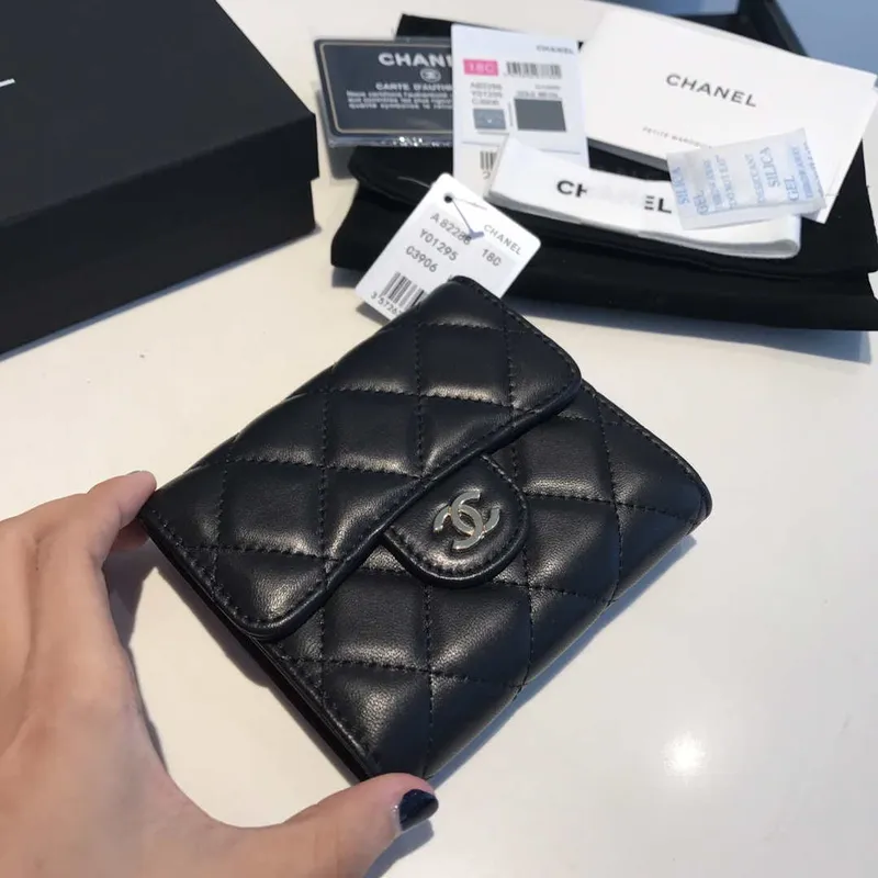 Chanel AP0231 Classic Small FLAP Wallet Lambskin Black Gold
