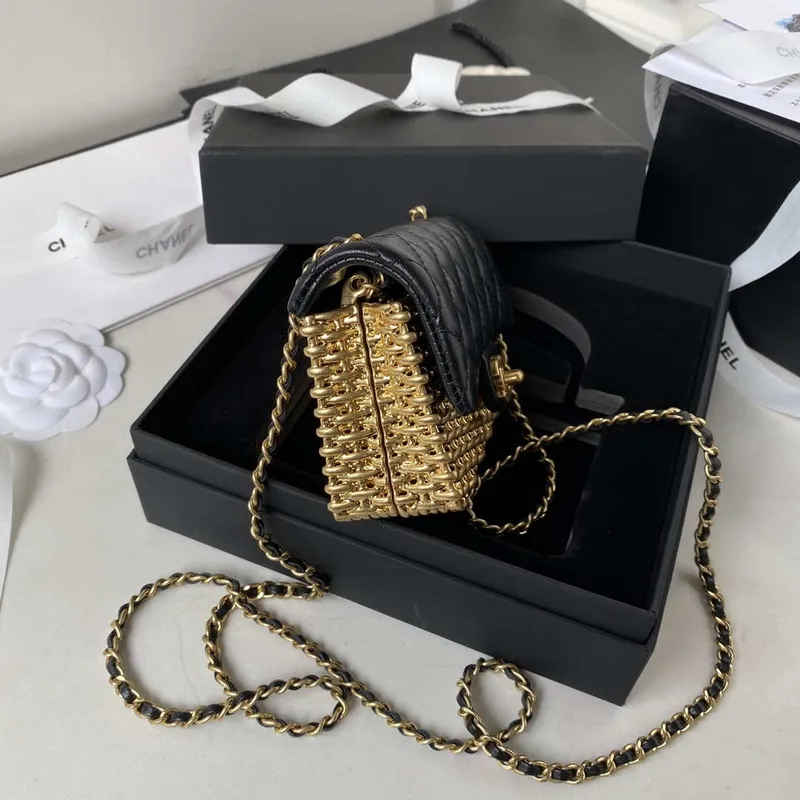 Chanel AS3713 SMALL EVENING BAG Lambskin & Gold Metal Black & Gold