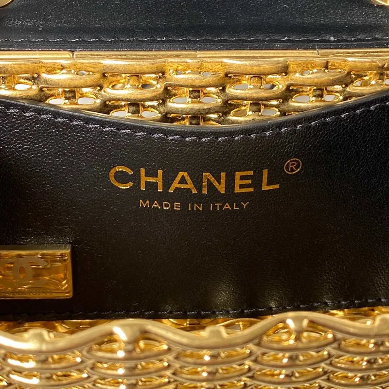 Chanel AS3713 SMALL EVENING BAG Lambskin & Gold Metal Black & Gold