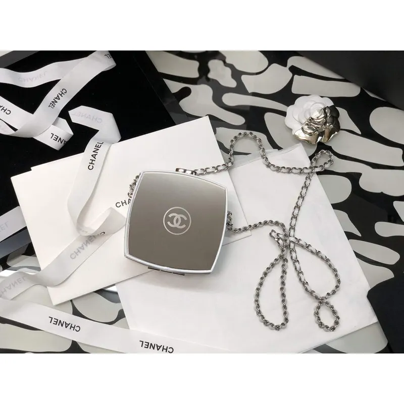 Chanel AP2398 Small Vanity Case Lambskin gold tone metal White and Silver