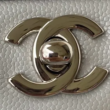 Chanel A01113 Flap Handbag Classic Bag Grained shiny Calfskin Ligth Gray Silver