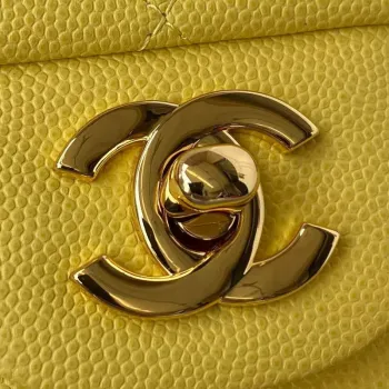 Chanel A01113 Flap Handbag Classic Bag Grained shiny Calfskin Yellow Gold