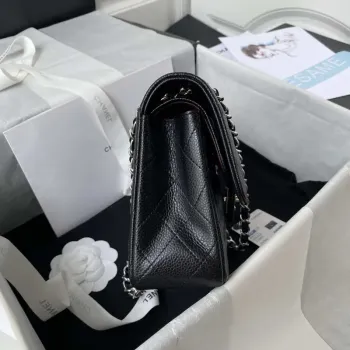 Chanel A01113 Flap Handbag Classic Bag Grained shiny Calfskin Black Silver