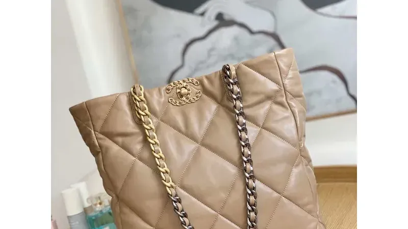 Chanel AS3519 CHANEL19 Shiny Lambskin Tote — Light Brown Elegance