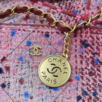 Chanel 22 Handbag Gold Tone Metal Canvas AS3260 Pink