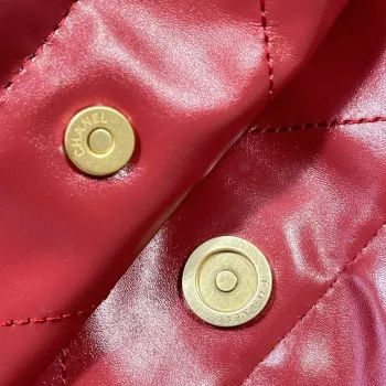 Chanel 22 Handbag Shiny Calfskin AS3261 Red
