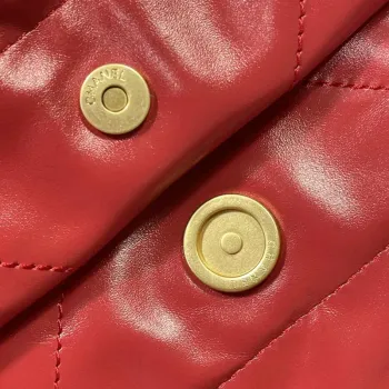 Chanel 22 Large Handbag Shiny Calfskin AS3262 Red