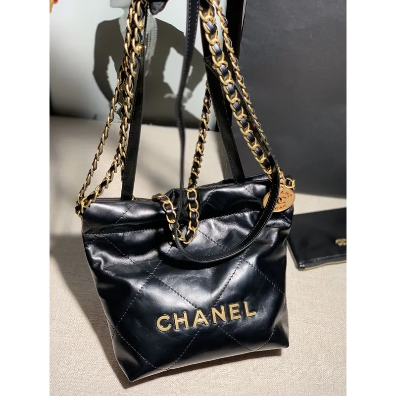 Chanel AS3260 22 Mini Handbag Calfskin Black with Gold A85