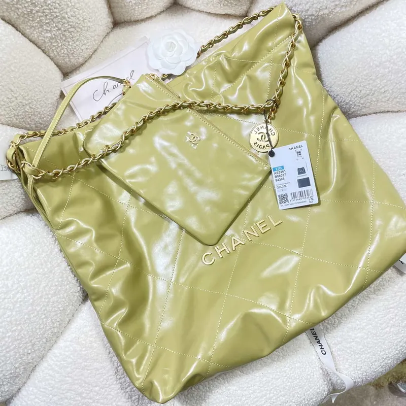 Chanel 22 Handbag Shiny Calfskin AS3261 Light Green