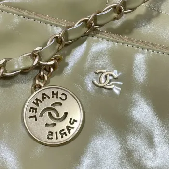 Chanel 22 Small Handbag Shiny Calfskin AS3260 Light Green