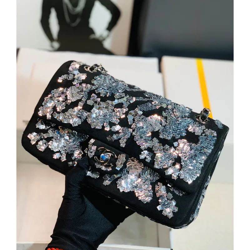 Chanel A01112 Classic Handbag embroidered Lambskin Gold Tone