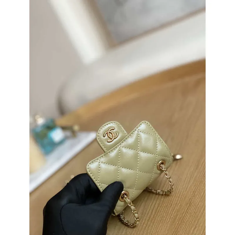 Chanel AP3037 BELT Bag Lambskin Enamel & Gold Tone Metal Green