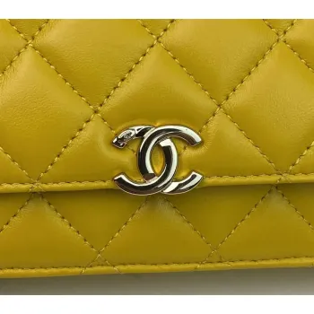 Chanel AP2844 Wallet on chain Lambskin bag with top handle Light gold Yellow