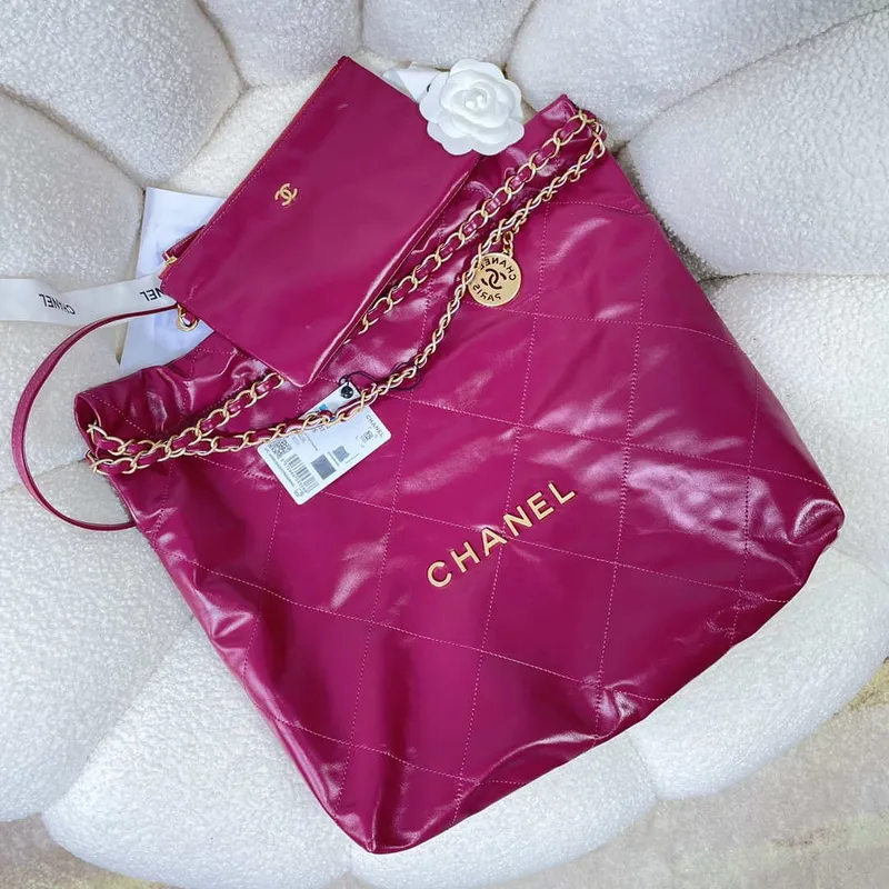 Chanel 22 Handbag Shiny Calfskin AS3261 Rose Red