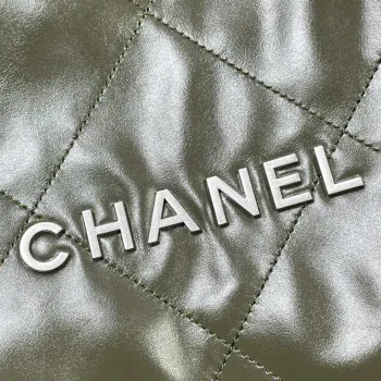 Chanel 22 Large Handbag Shiny Calfskin AS3262 Dark Green