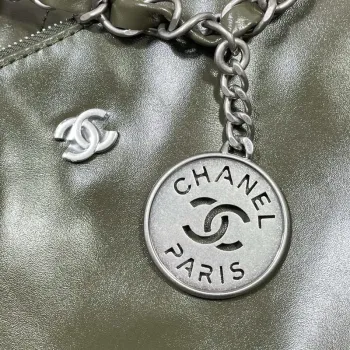 Chanel 22 Large Handbag Shiny Calfskin AS3262 Dark Green