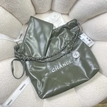 Chanel 22 Small Handbag Shiny Calfskin AS3260 Dark Green