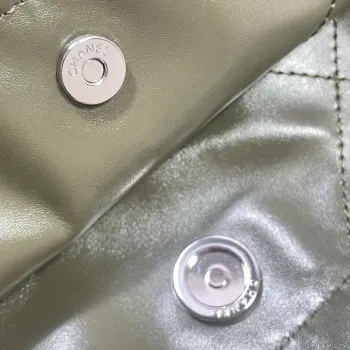 Chanel 22 Small Handbag Shiny Calfskin AS3260 Dark Green