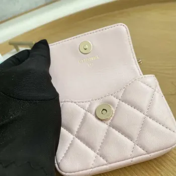 Chanel A81181 22 Spring/Summer Pearl chain belt bag pink