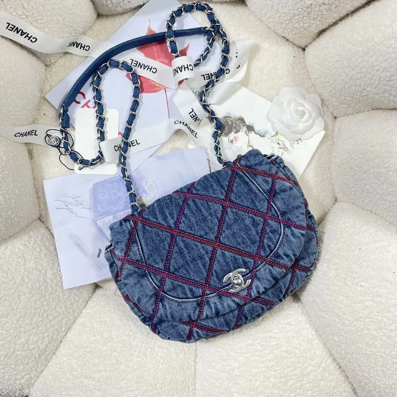 Chanel AS3188 22A Beach Denim saddle bag Denim blue