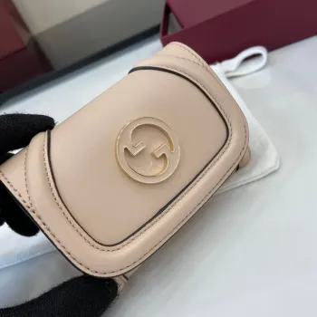 Gucci 818795 Gucci Blondie card case Aprioct
