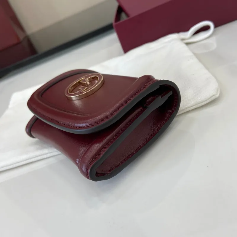 Gucci 818795 Gucci Blondie card case Wine Red